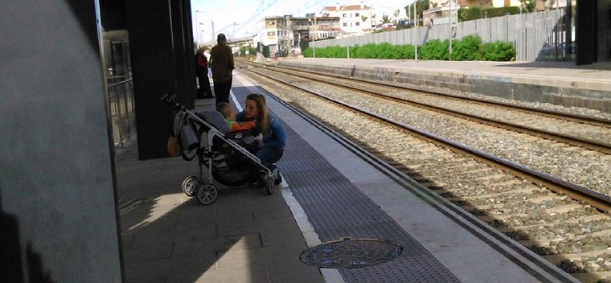 Demanen dos anys de presó per agredir els vigilants de l estació de Segur