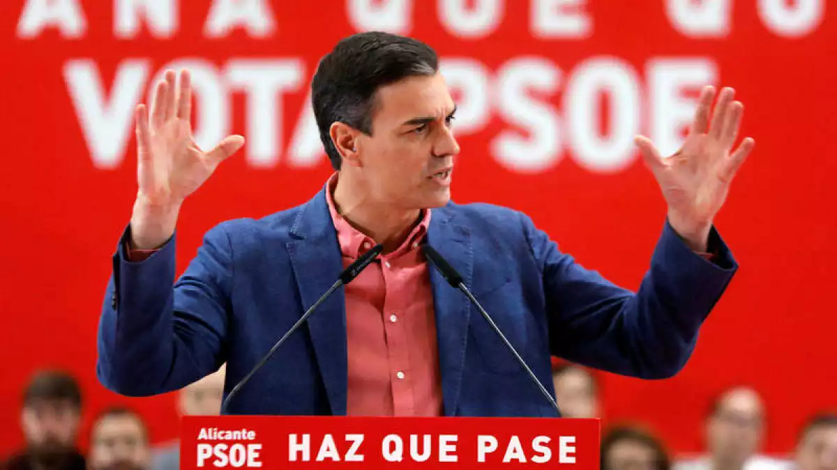 Pedro Sánchez acusa als líders independentistes d'enganayr a la ciutadania