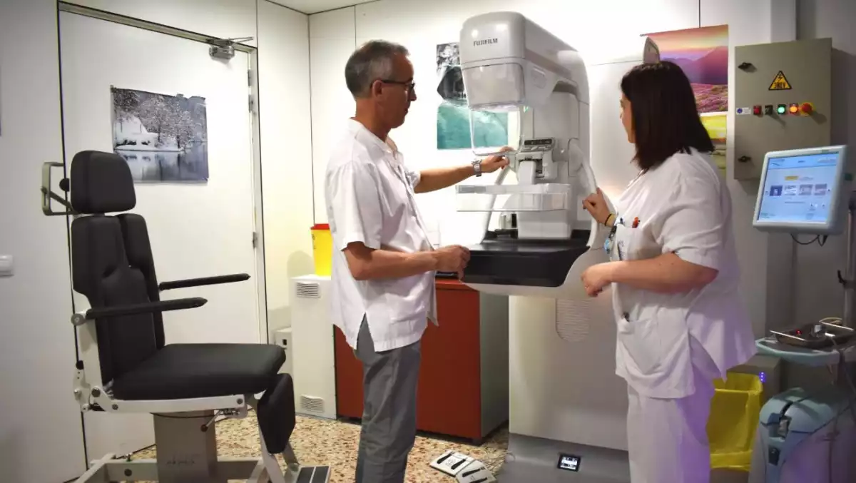 Els hospitals Trueta i Santa Caterina incorporen mamògrafs digitals amb tecnologia 3D