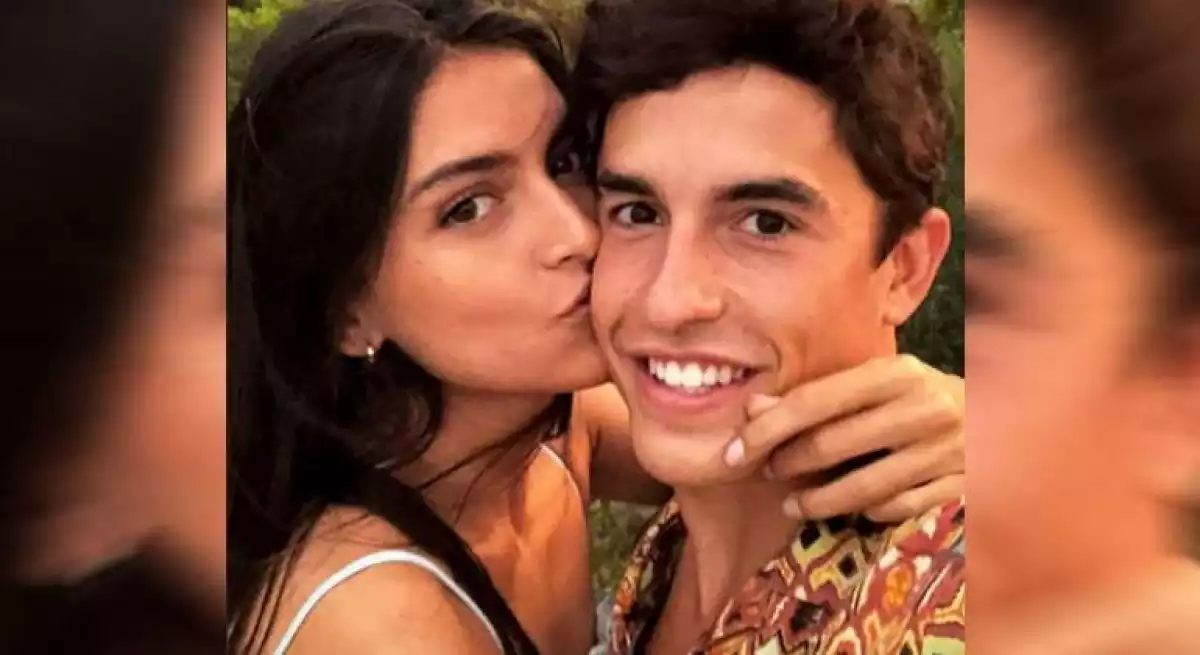 Lucía Rivera i Marc Márquez fan públic el seu amor