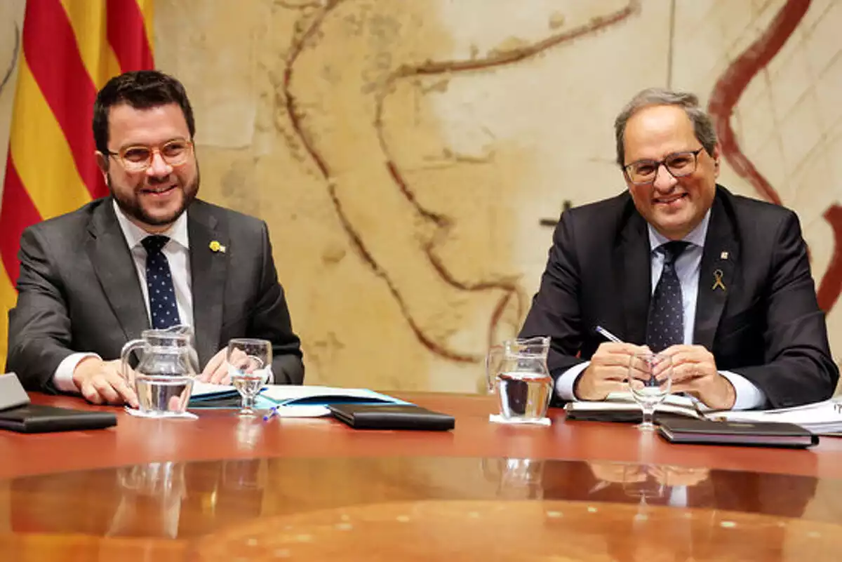 Quim Torra i Pere Aragonès, a la taula del Consell Executiu