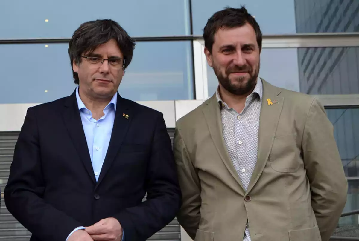 Puigdemont i Comín han presentat un escrit reclamant una resposta del Suprem a una demanda contra la JEC