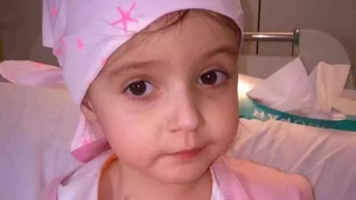Beth, la nena egarenca de de 4 anys amb leucèmica