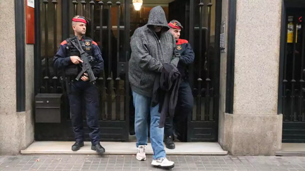 Mossos i detingut en el desmantellament d'una organització criminal el 4 de febrer de 2020