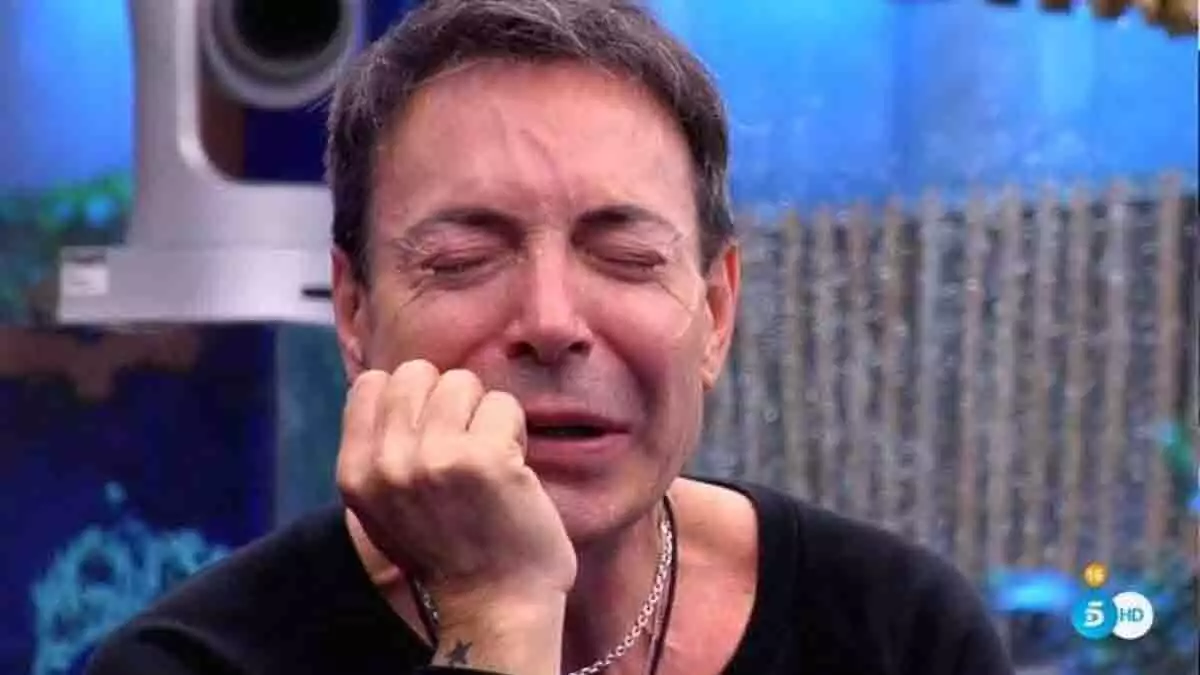 El Maestro Joao plora davant les càmeres de Telecinco