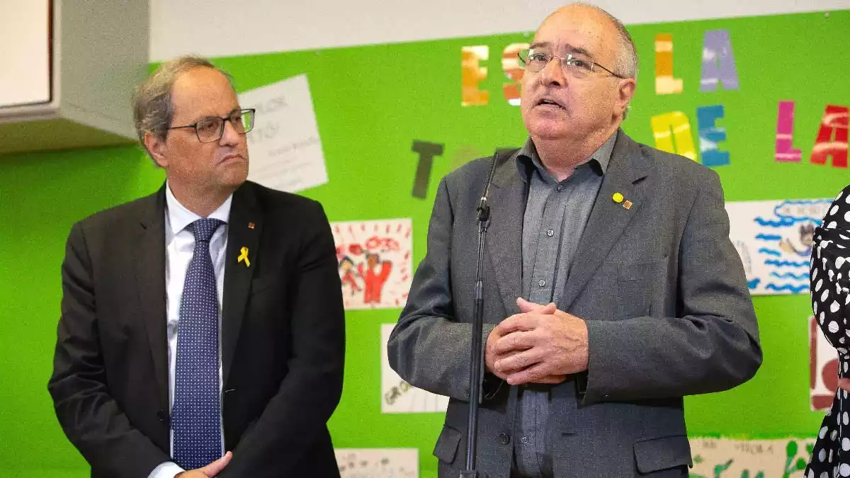 El president Torra i el conseller Bargalló, en un acte en una escola de Cornellà de Llobregat el 12 de setembre de 2019.