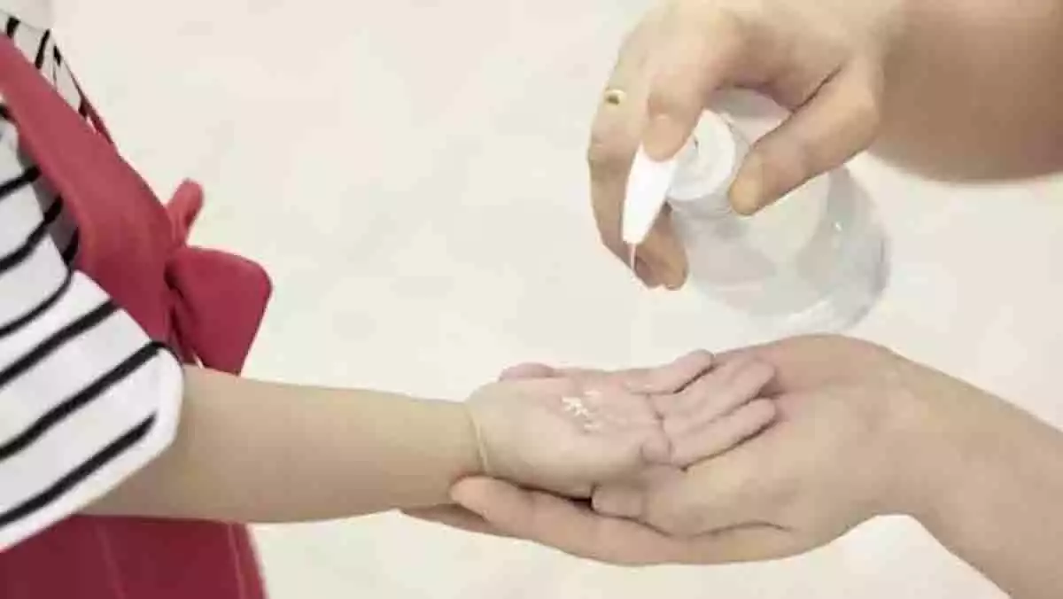 Imatge d'arxiu d'un desinfectant de mans