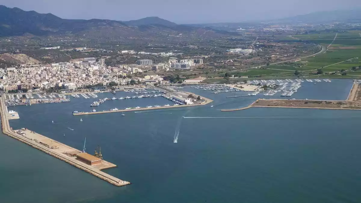Port de Sant Carles de la Ràpita.