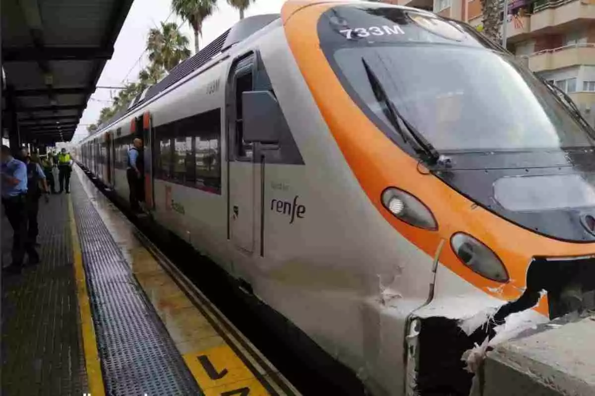 Tren de Rodalies accidentat el 16/06/2020 a l'estació de Mataró