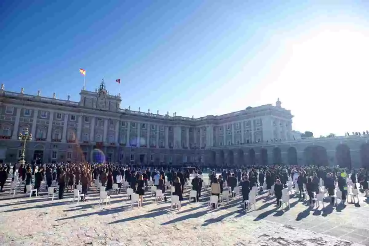Homenatge a les víctimes del coronavirus a Madrid