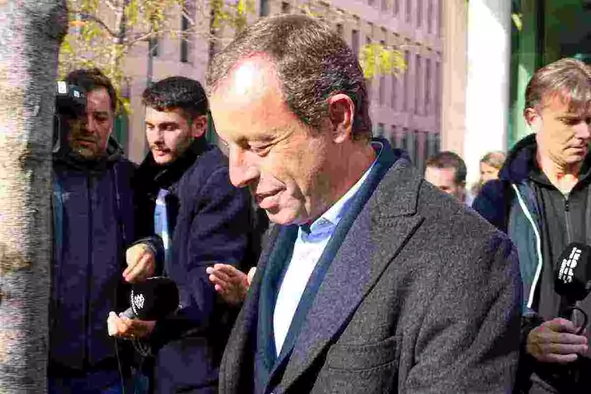 L'expresident del FC Barcelona Sandro Rosell sortint de la Ciutat de la Justícia el 22 de novembre del 2019