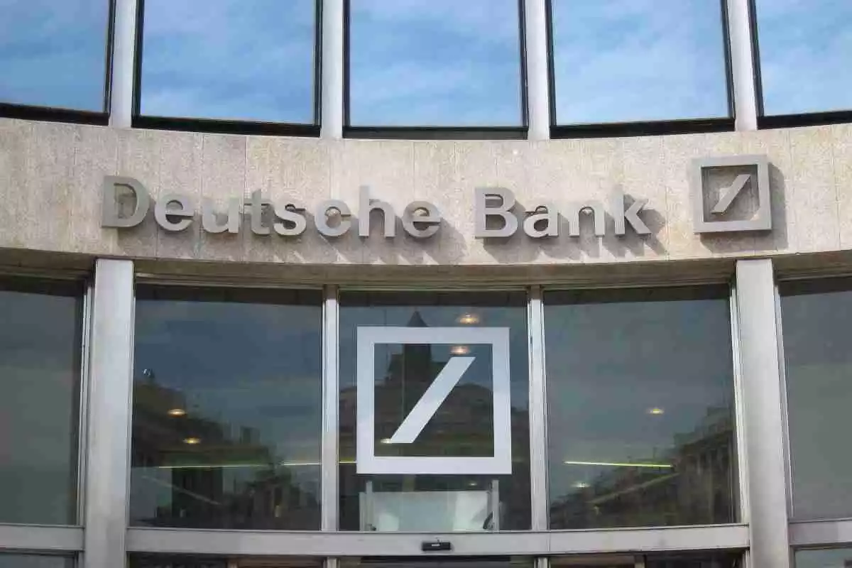 Imatge d'arxiu d'una sucursal bancària de Deutsche Bank