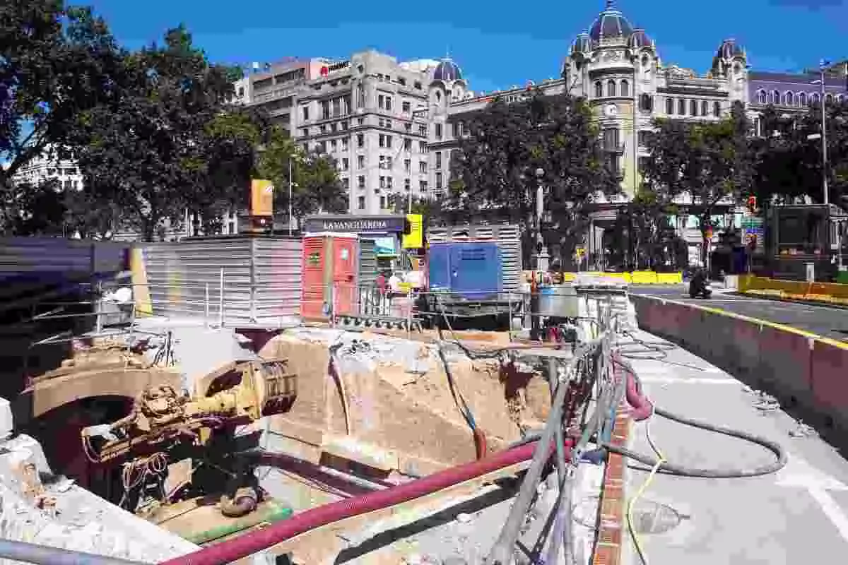 Les obres a l'estació de FGC de plaça de Catalunya, a Barcelona