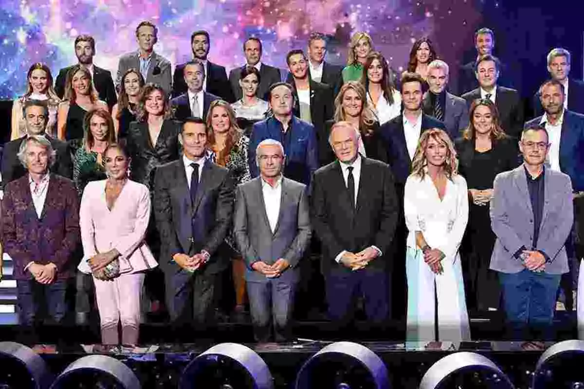 Els presentadors de Telecinco en una imatge promocional