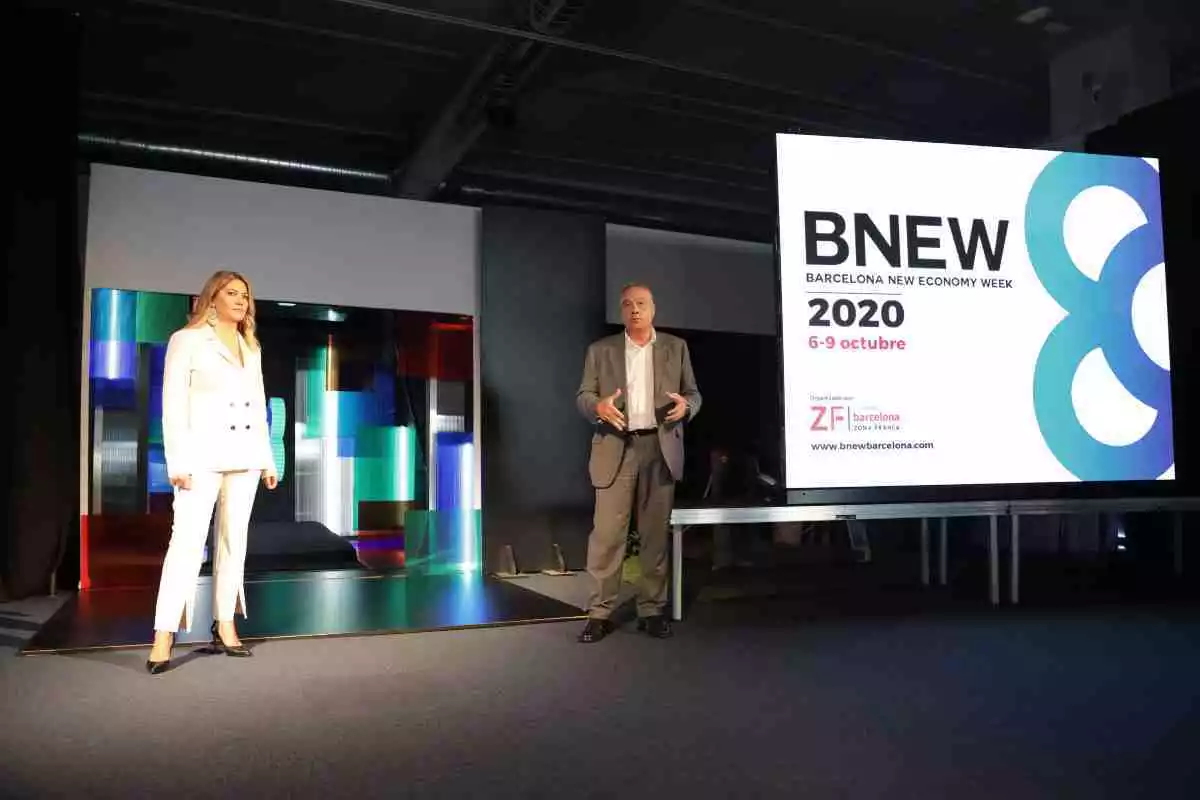 Imatge de Clara Sorigué i Pere Navarro, durant la presentació del BNEW 2020