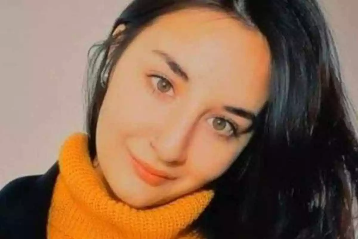 Lucía Costa, una jove de 19 anys que va perdre la vida després d'un incendi a un bar de San Miguel (Argentina)