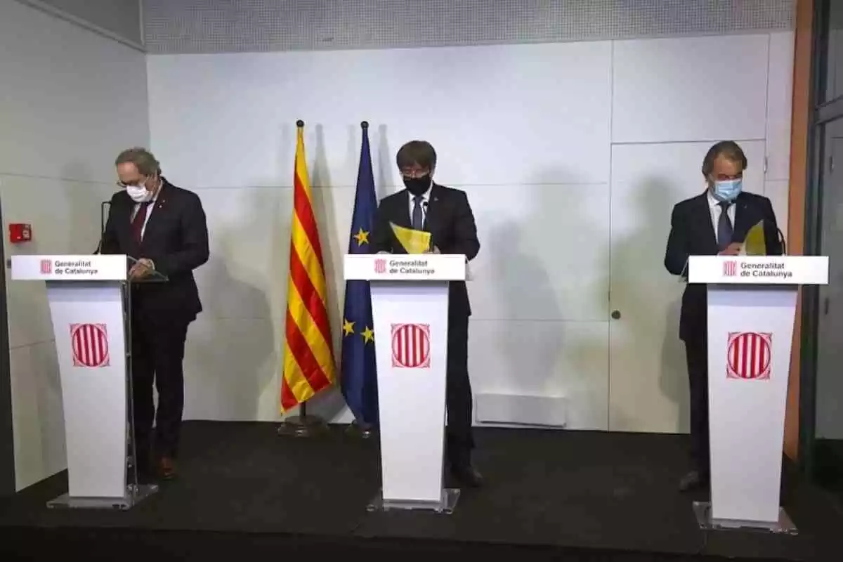 Torra, Puigdemont i Mas en una roda de premsa des de Perpinyà.