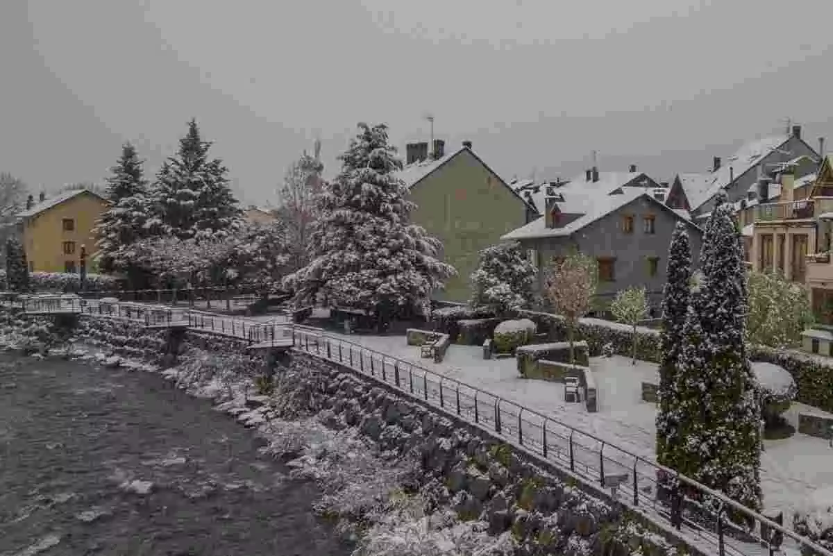 Imatge d'una nevada a Esterri d'Àneu