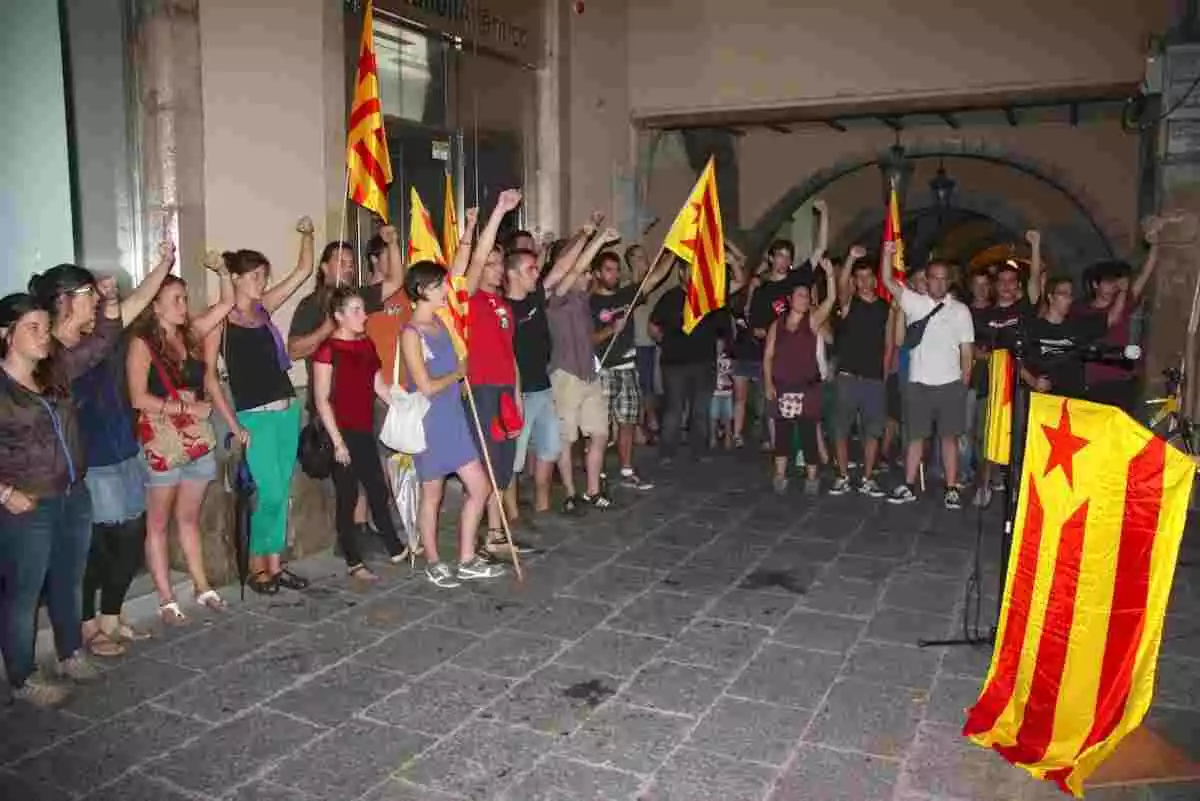 Una manifestació d'Arran a Girona.
