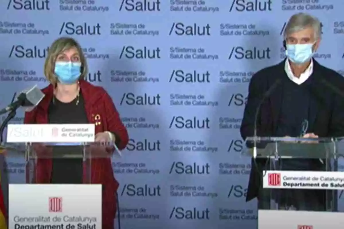 La consellera de Salut de la Generalitat, Alba Vergés, i el secretari de salut, Josep Maria Argimon, en una roda de premsa
