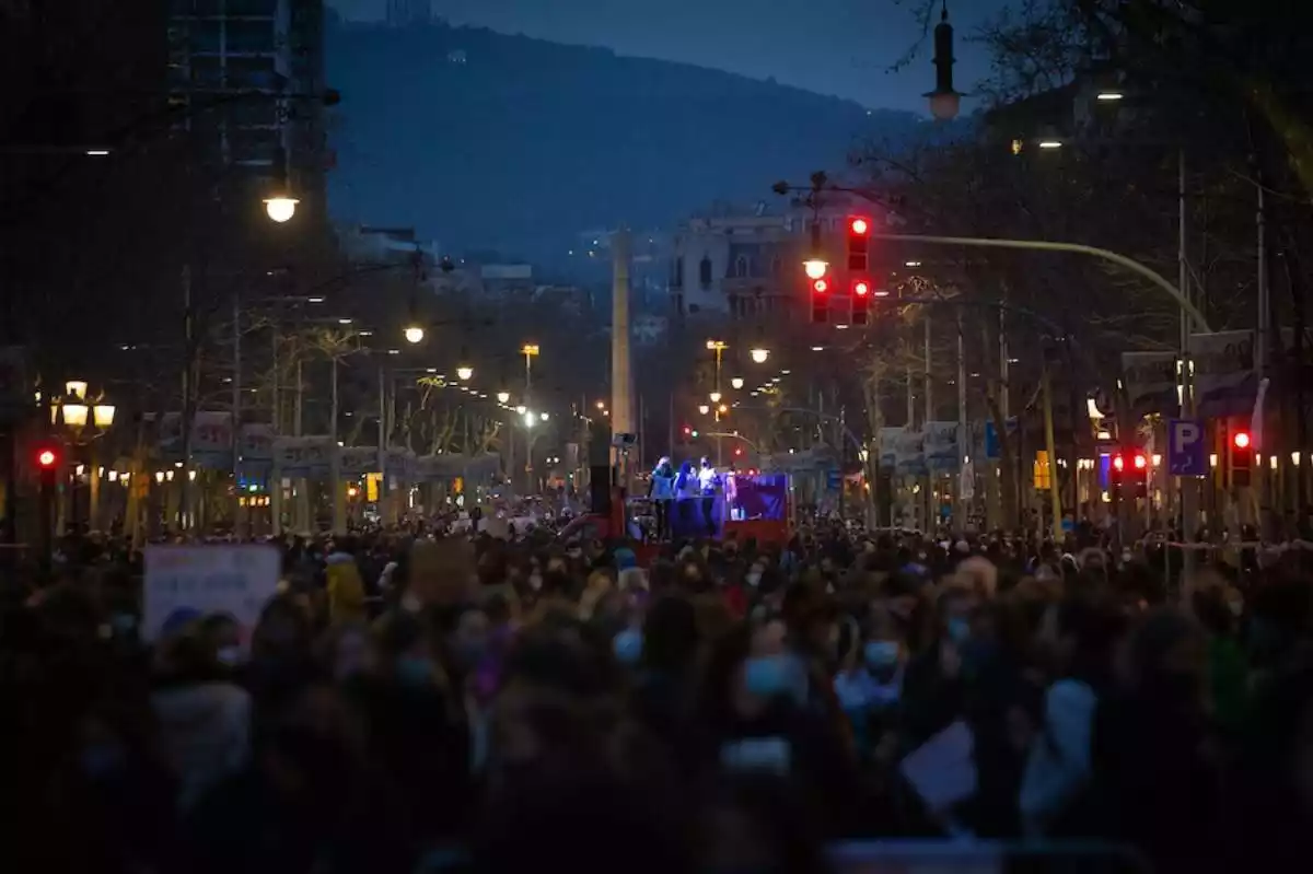 Estimen que més de 4.500 persones han participat en les concentracions feministes de Barcelona