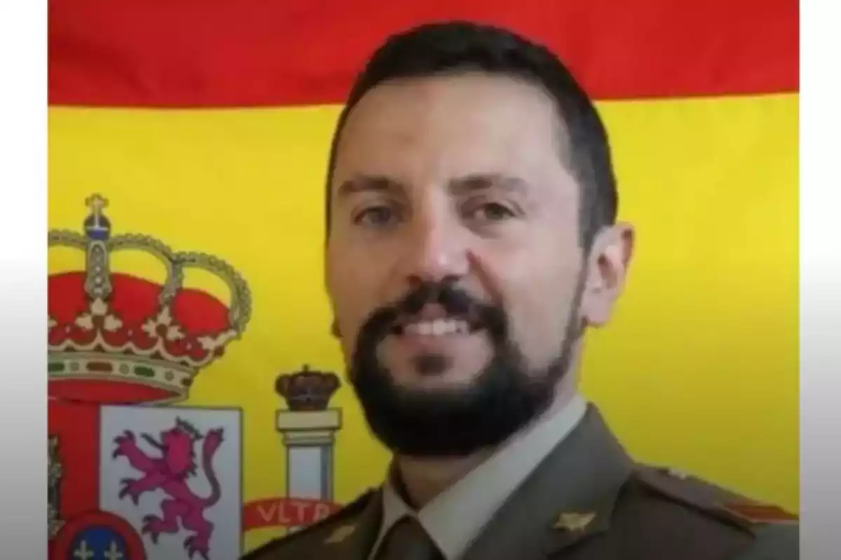 Francisco Pérez Benítez, el militar de l'Exèrcit que ha mort a causa d'un trombe després de posar-se la vacuna d'AstraZeneca