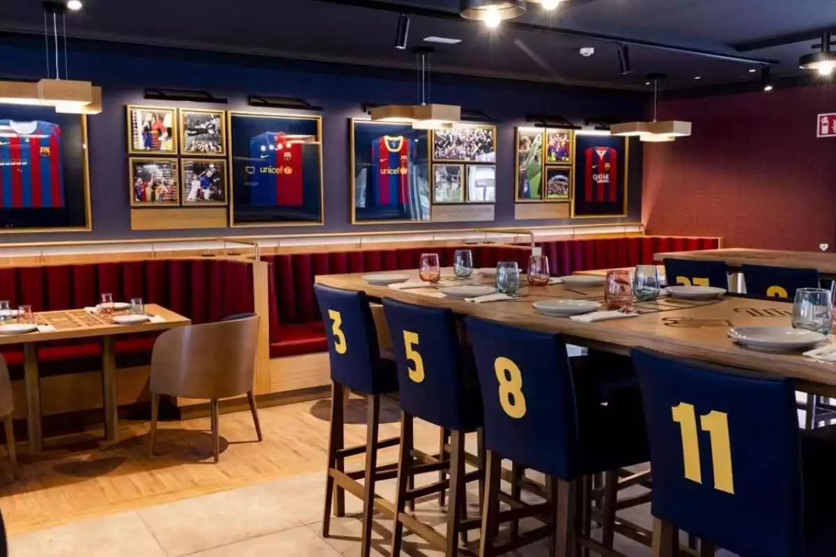 Imatge de l'interior del nou Barça Cafe que obre portes aquest dissabte al Camp Nou