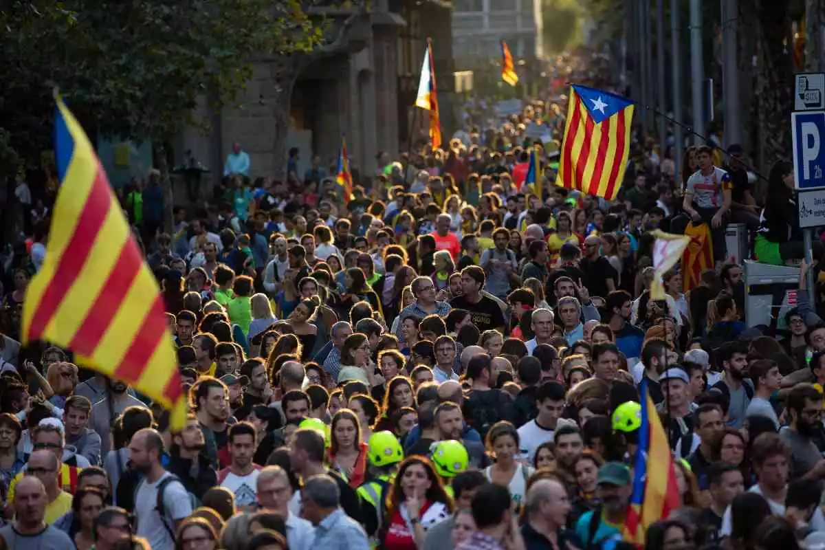Imatge d'una manifestació independentista als carrers de Barcelona