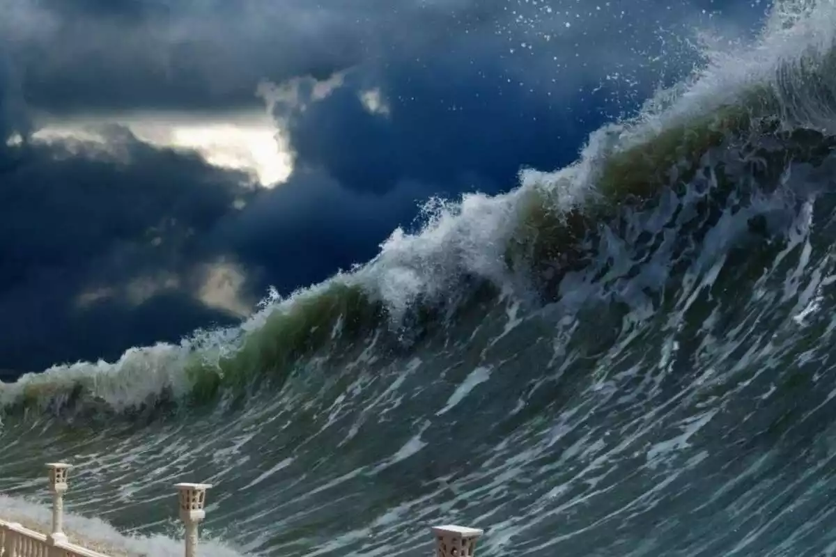 Imatge d'un tsunami a punt d'arrasar la costa