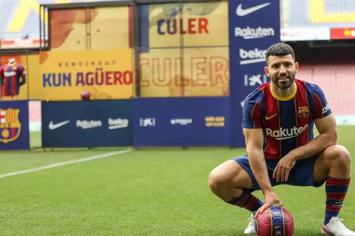 Presentació del Kun Agüero al FC Barcelona