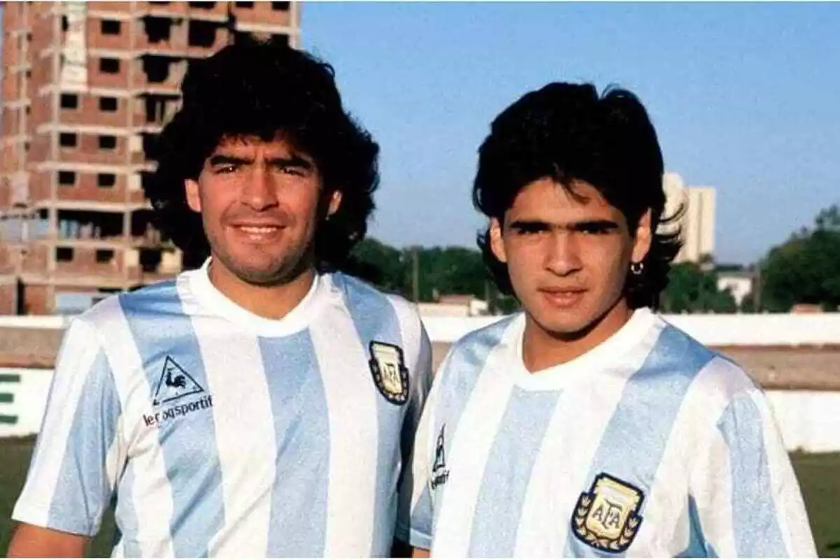 Diego Armando Maradona i Hugo Maradona