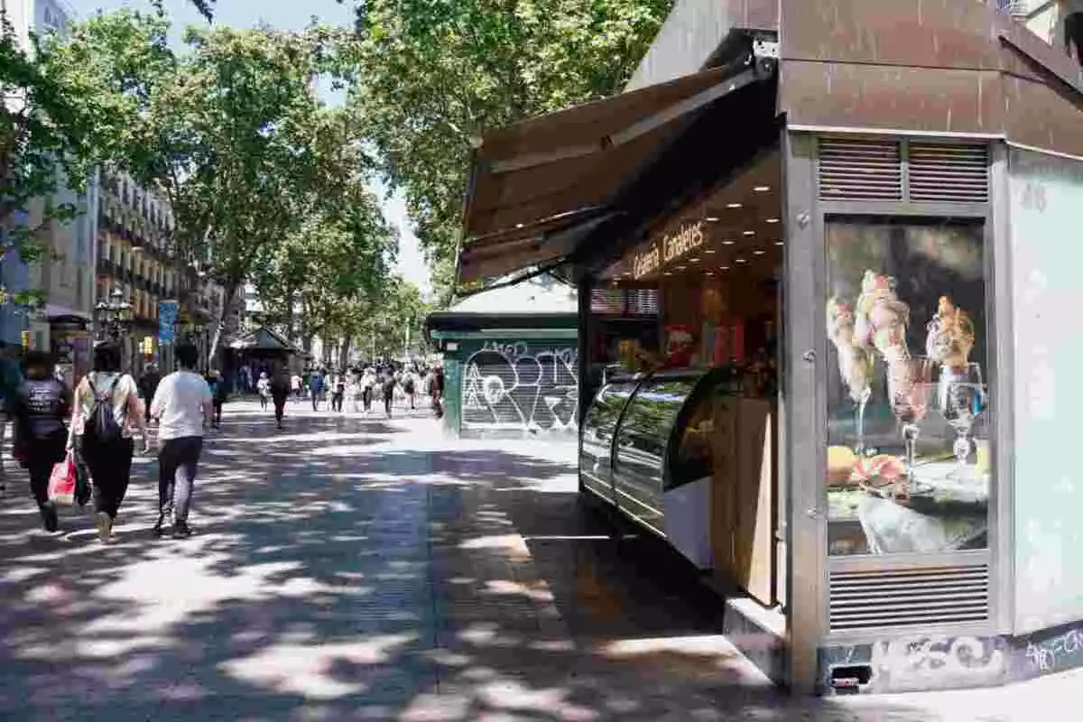 Imatge de les Rambles de Barcelona en una fotografia de l'estiu de 2021