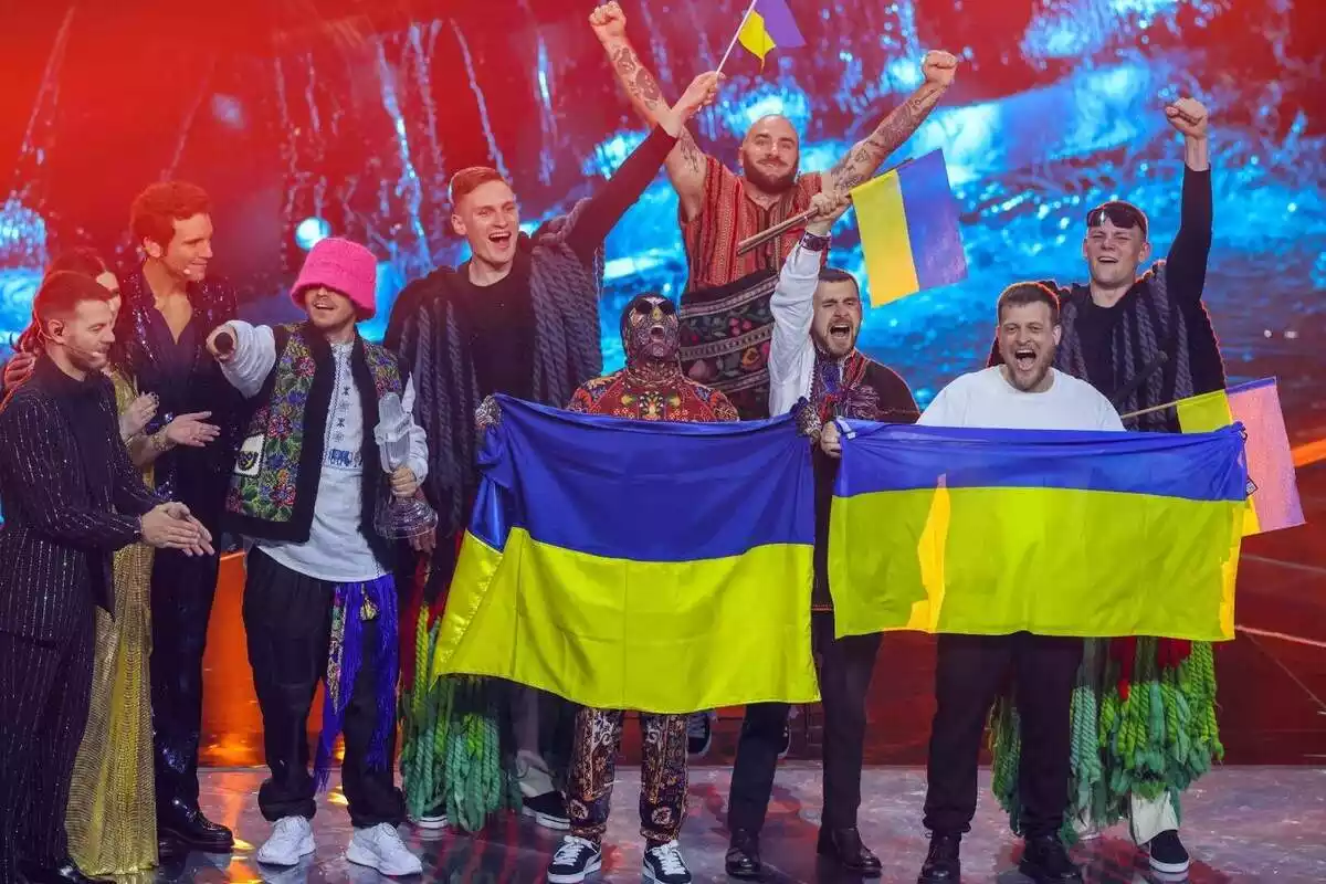 Imatge dels guanyadors d'Eurovisió 2022.