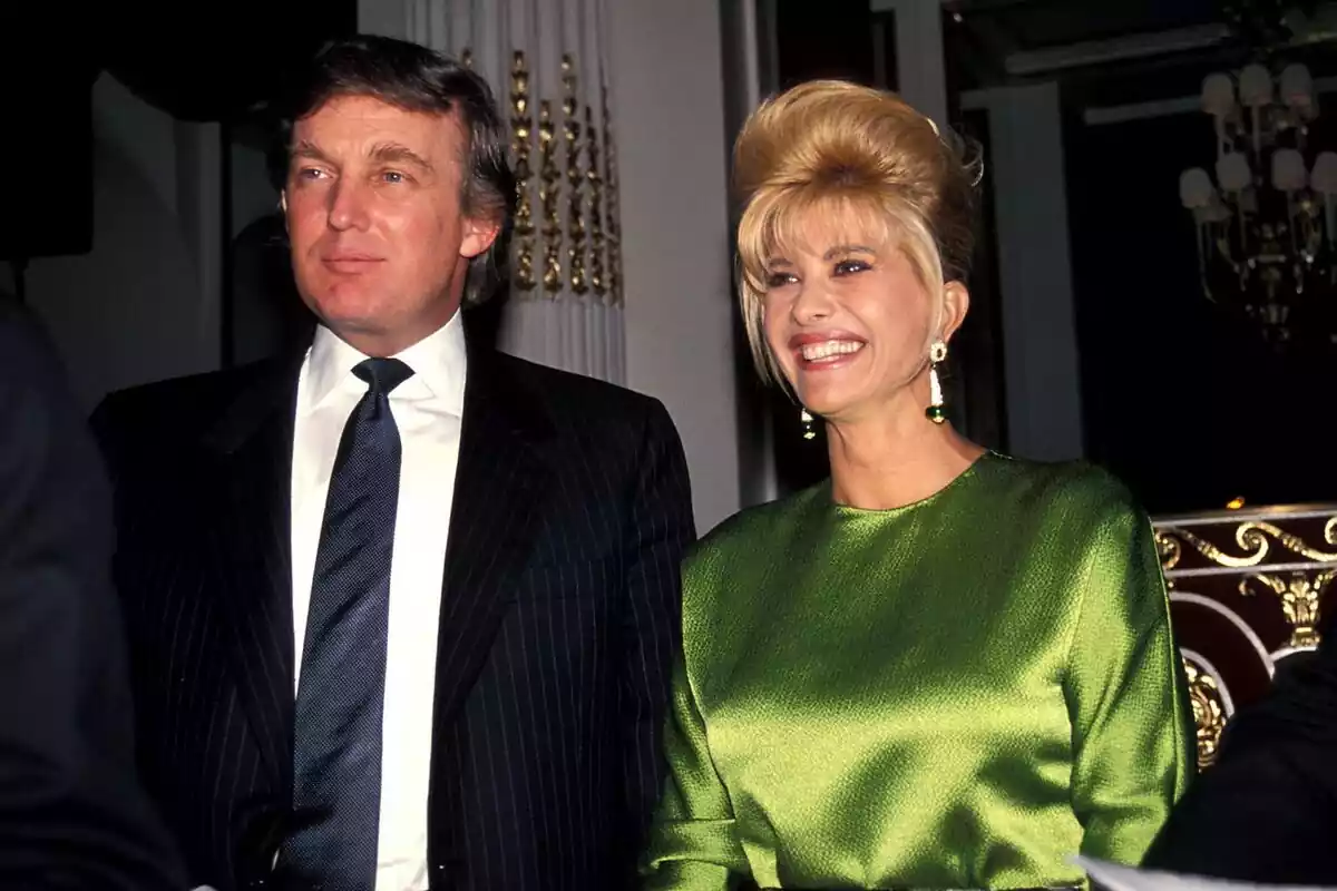 Imatge de Donald Trump i Ivana Trump quan eren juves a un event