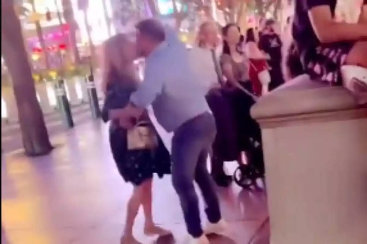 Laporta balla a Las Vegas amb una afeccionada