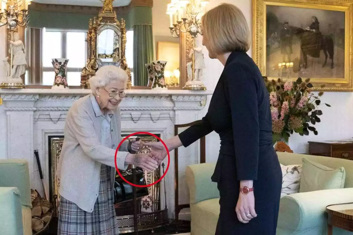 Imatge de la reina Elisabet II a la reunió amb Liz Truss poques hores abans de morir