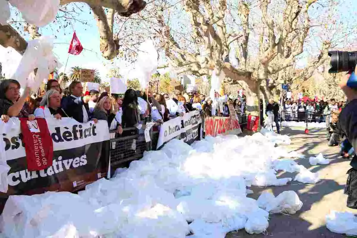 Imatge d'una manifestació de sanitaris