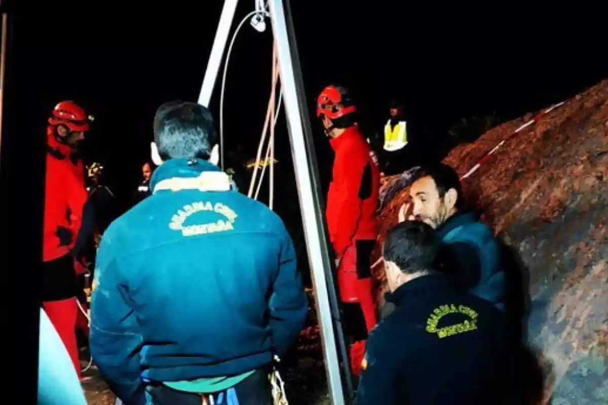 Equipo de rescate de la guardia civil