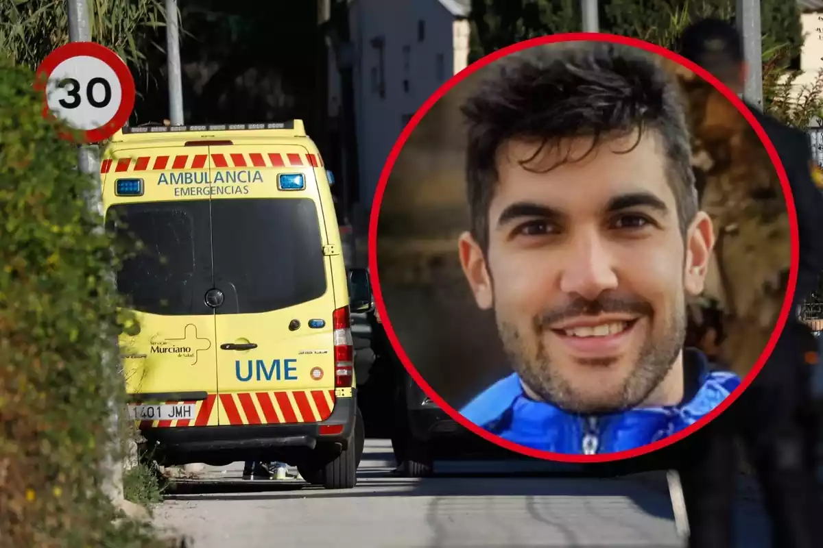 Muntatge d'Antonio Gómez i una ambulància