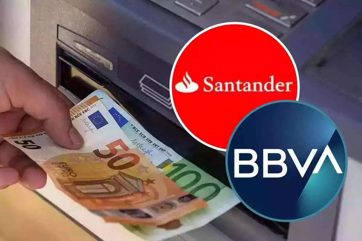 Fotomuntatge d'un caixer automàtic, bitllets, Banco Santander i BBVA