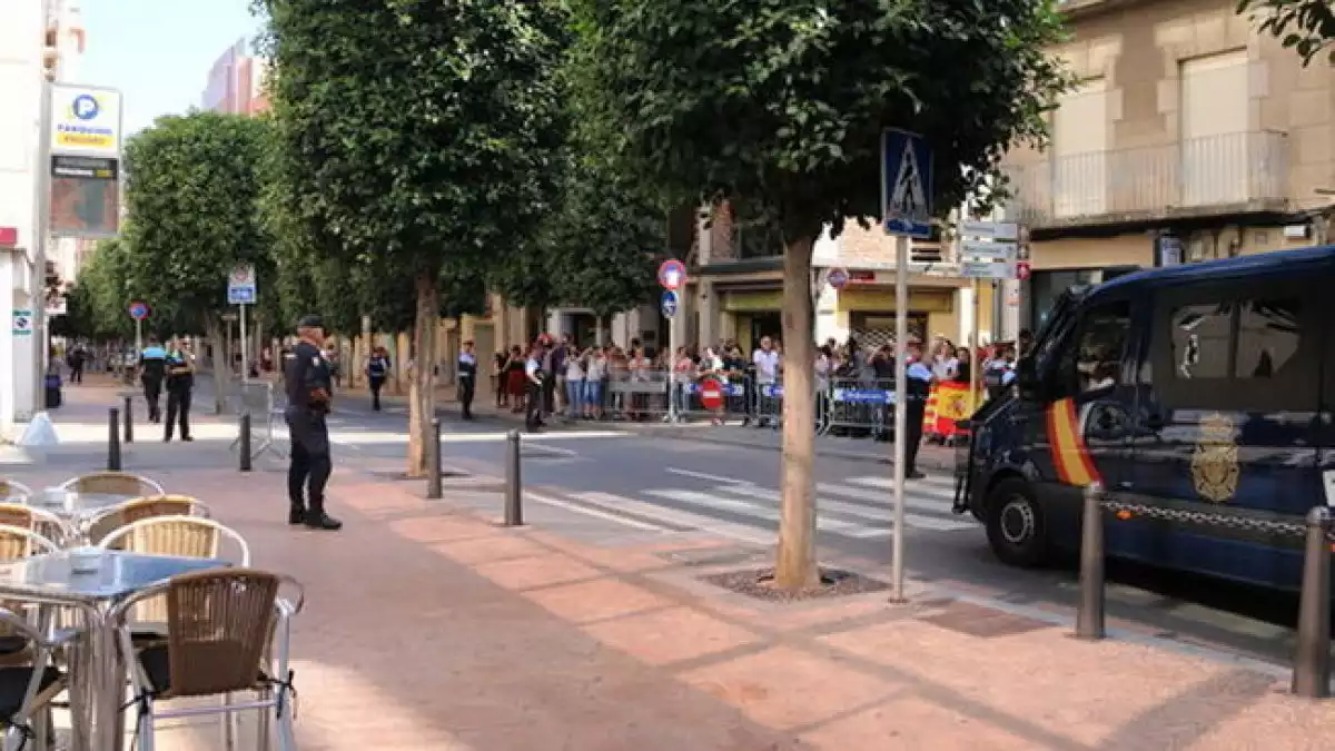 Policia Nacional a l'Hotel Gaudí l'1-O