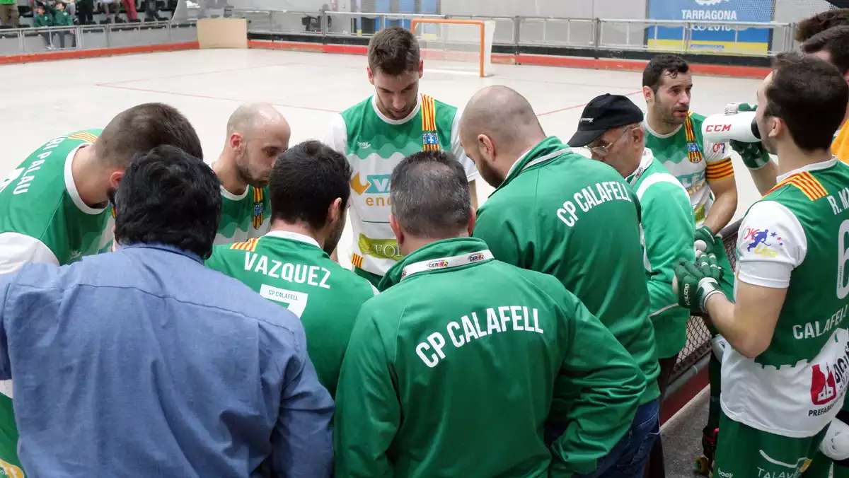 Jordi Esteva donant instruccions als seus jugadors