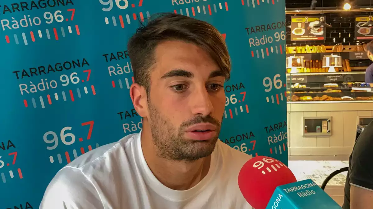 Josema durant l'entrevista al Sempre Nàstic