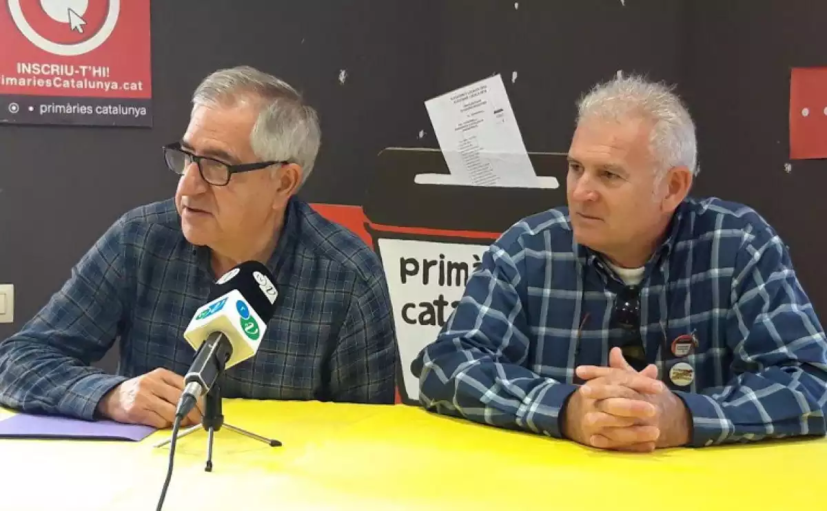 Josep Maria Llasat i Jordi Pell, a la seu de Primàries el Vendrell.