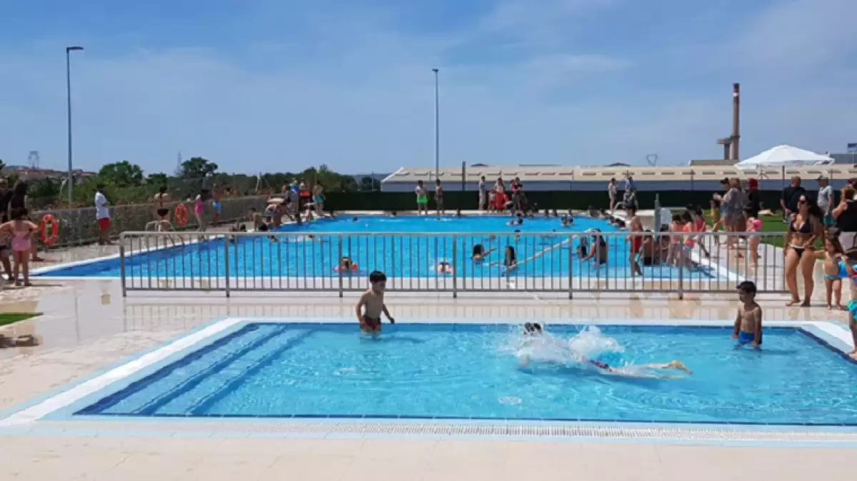 La piscina municipal d'estiu de l'Arboç.