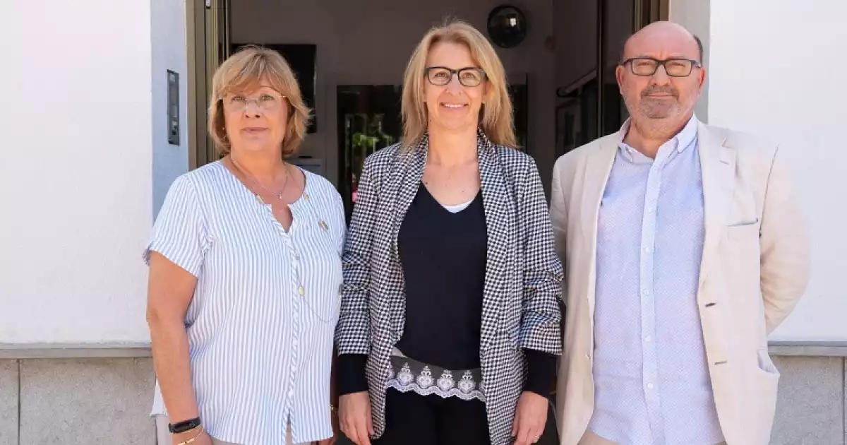 Carme Martínez, al centre, amb els altres regidors d'ERC de Cunit.