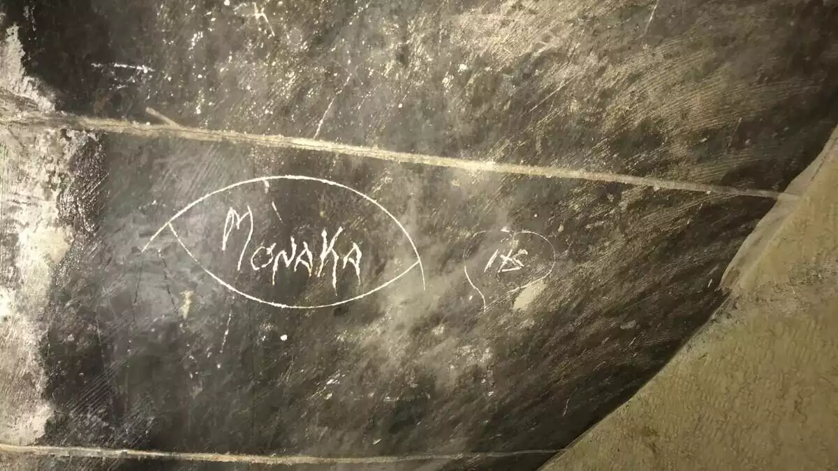 Imatge d'un grafit realitzat al sostre de l'escala de cargol del Campanar de Reus