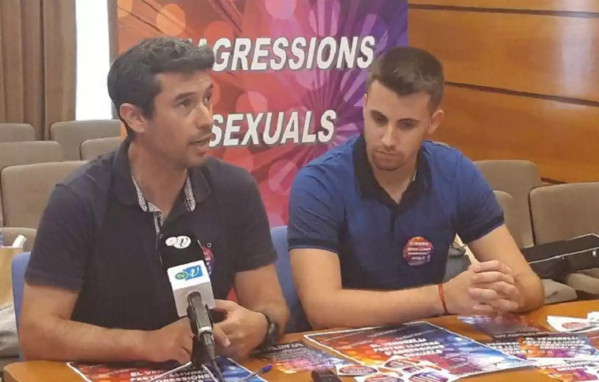 Kenneth Martínez i Cristian Soriano, presentant la campanya.