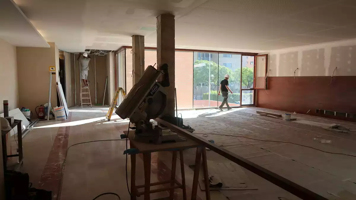 Imatge de la propera nova sala del tanatori de Reus