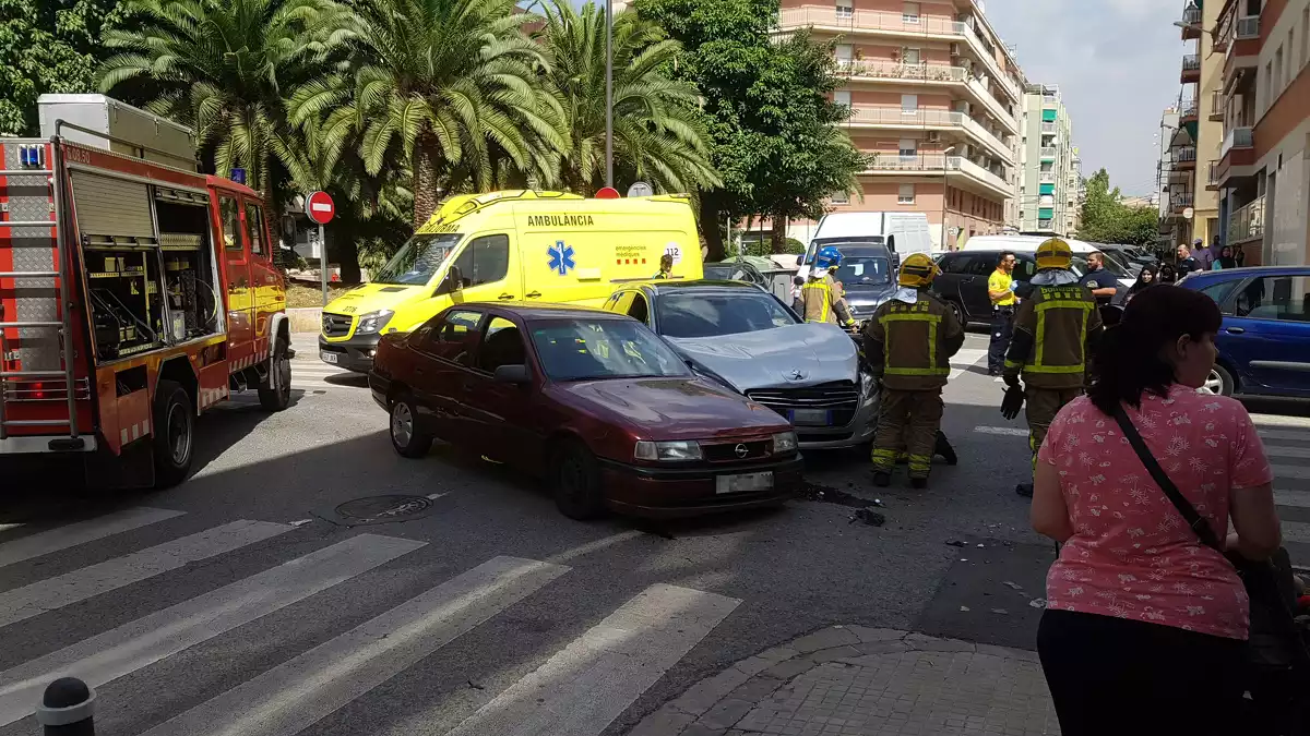 Accident cotxes aigua nova reus